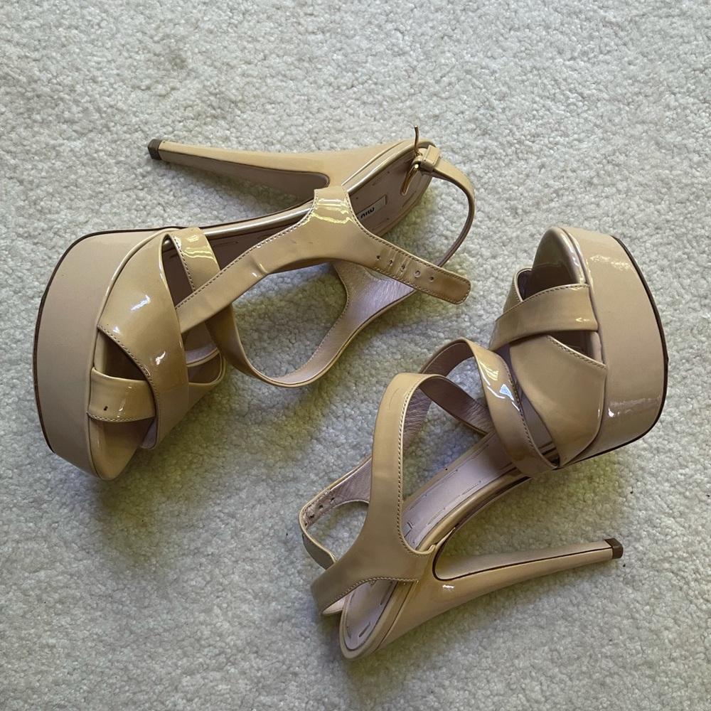 Miu Miu patent leather platform heels tan 39 - Picture 10 of 15
